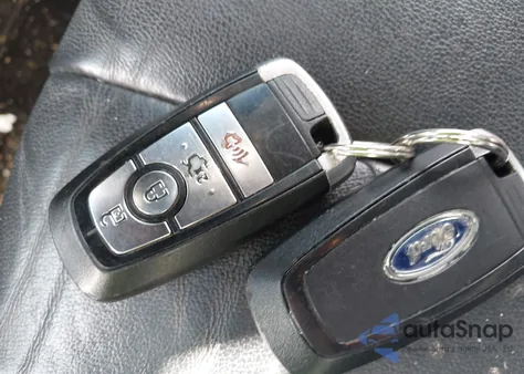 2017 Ford Edge Titanium from USA, damaged, VIN 2FMPK4K97HBB97668